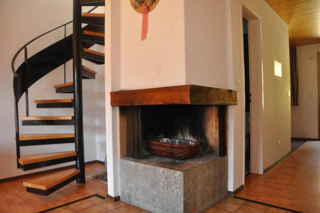 Chalet-Schuemli Maisonette Ernen المظهر الخارجي الصورة